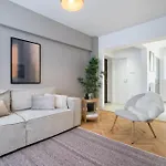 Majestic Downtown Apartment