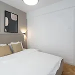 Majestic Downtown Apartment