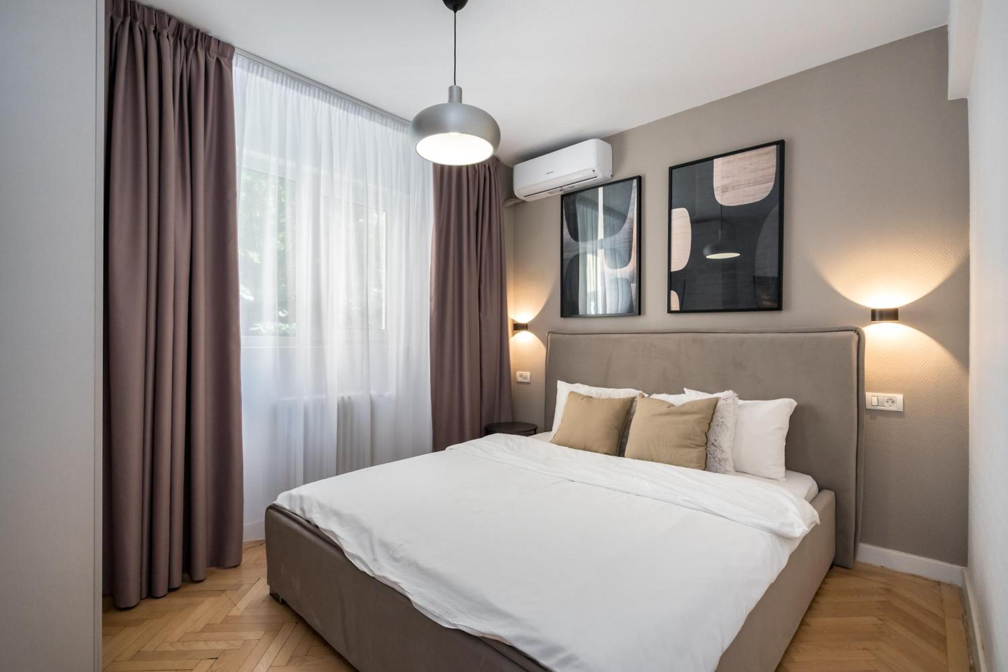 Majestic Downtown Apartament *