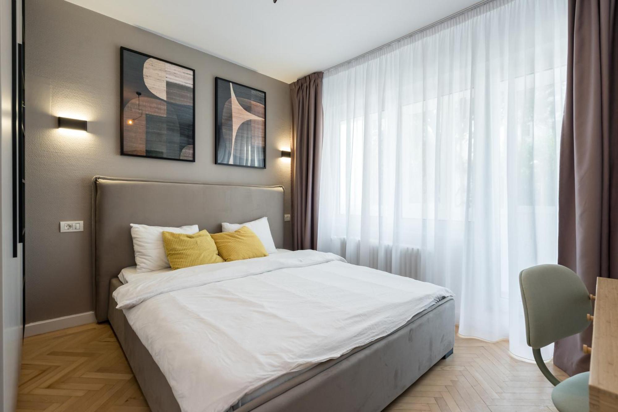 Majestic Downtown Apartament *
